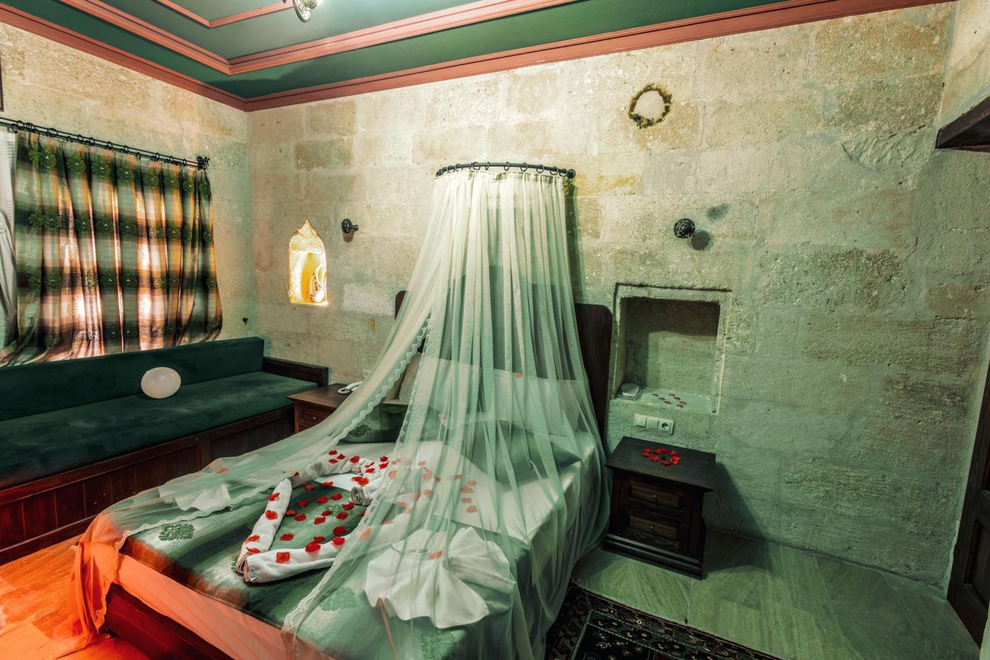 Tafana Cave & Stone Lodge Ürgüp Ngoại thất bức ảnh
