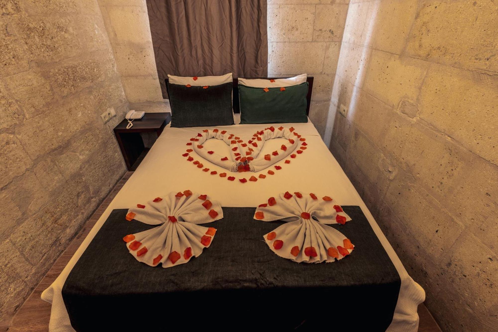 Tafana Cave & Stone Lodge Ürgüp Ngoại thất bức ảnh