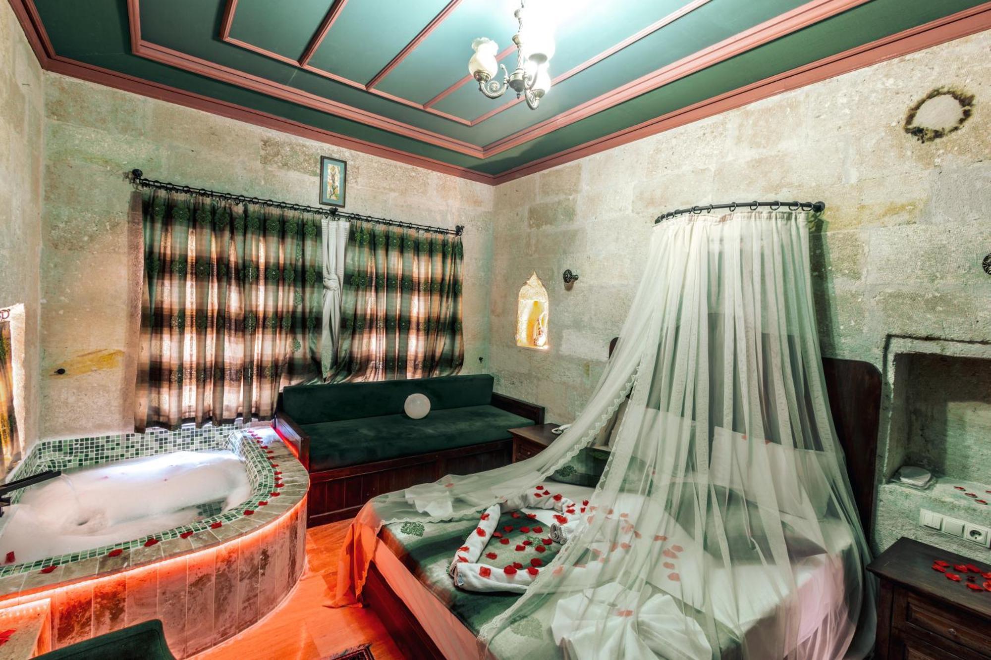 Tafana Cave & Stone Lodge Ürgüp Ngoại thất bức ảnh