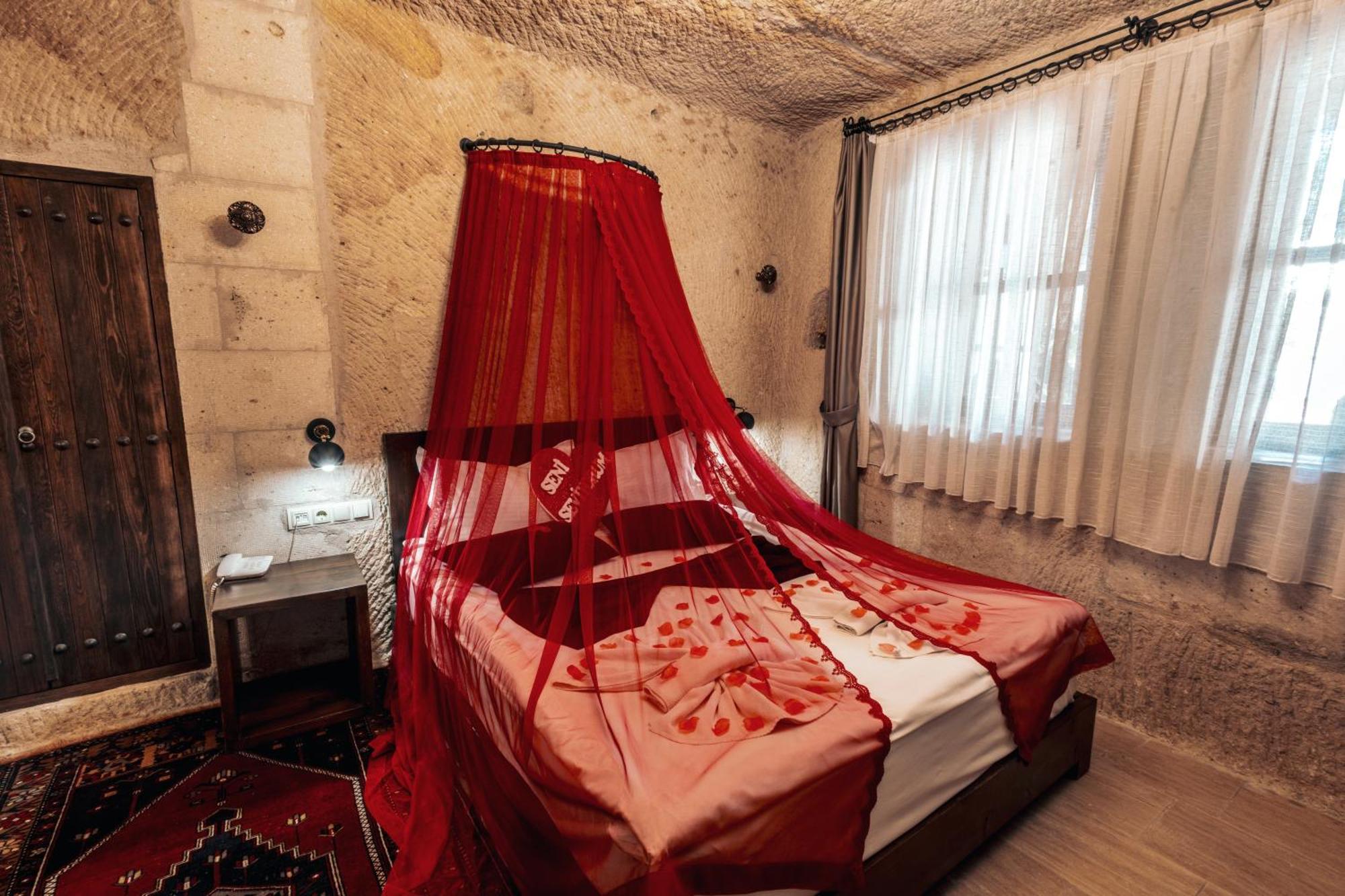 Tafana Cave & Stone Lodge Ürgüp Ngoại thất bức ảnh