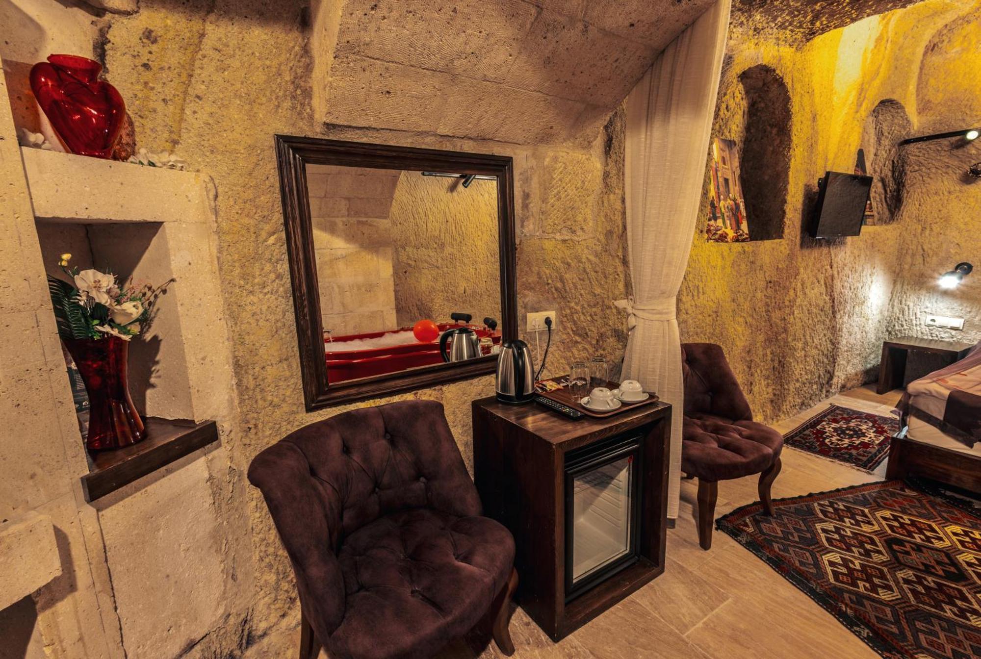 Tafana Cave & Stone Lodge Ürgüp Ngoại thất bức ảnh