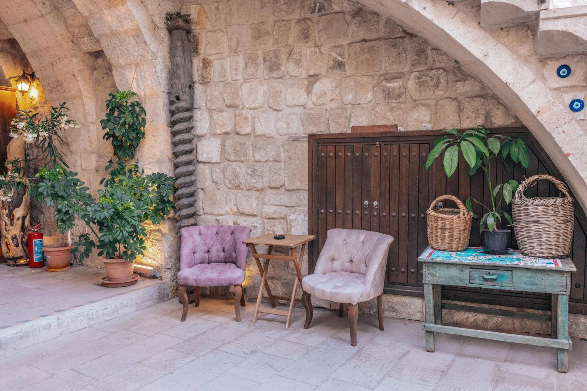 Tafana Cave & Stone Lodge Ürgüp Ngoại thất bức ảnh