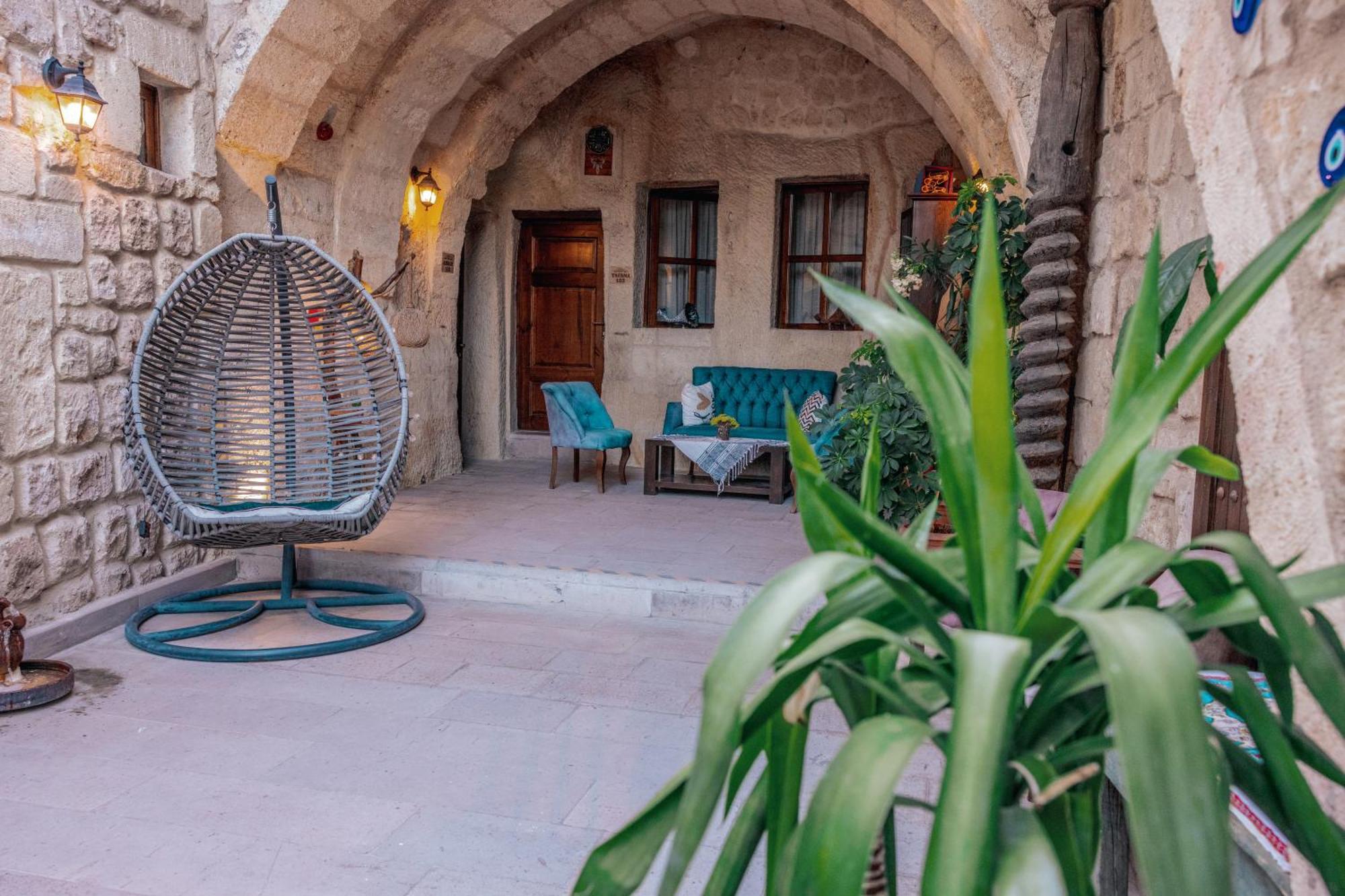 Tafana Cave & Stone Lodge Ürgüp Ngoại thất bức ảnh