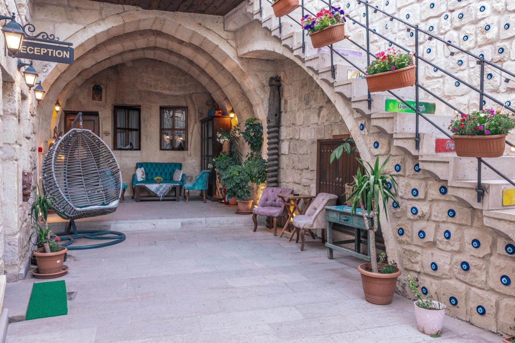 Tafana Cave & Stone Lodge Ürgüp Ngoại thất bức ảnh