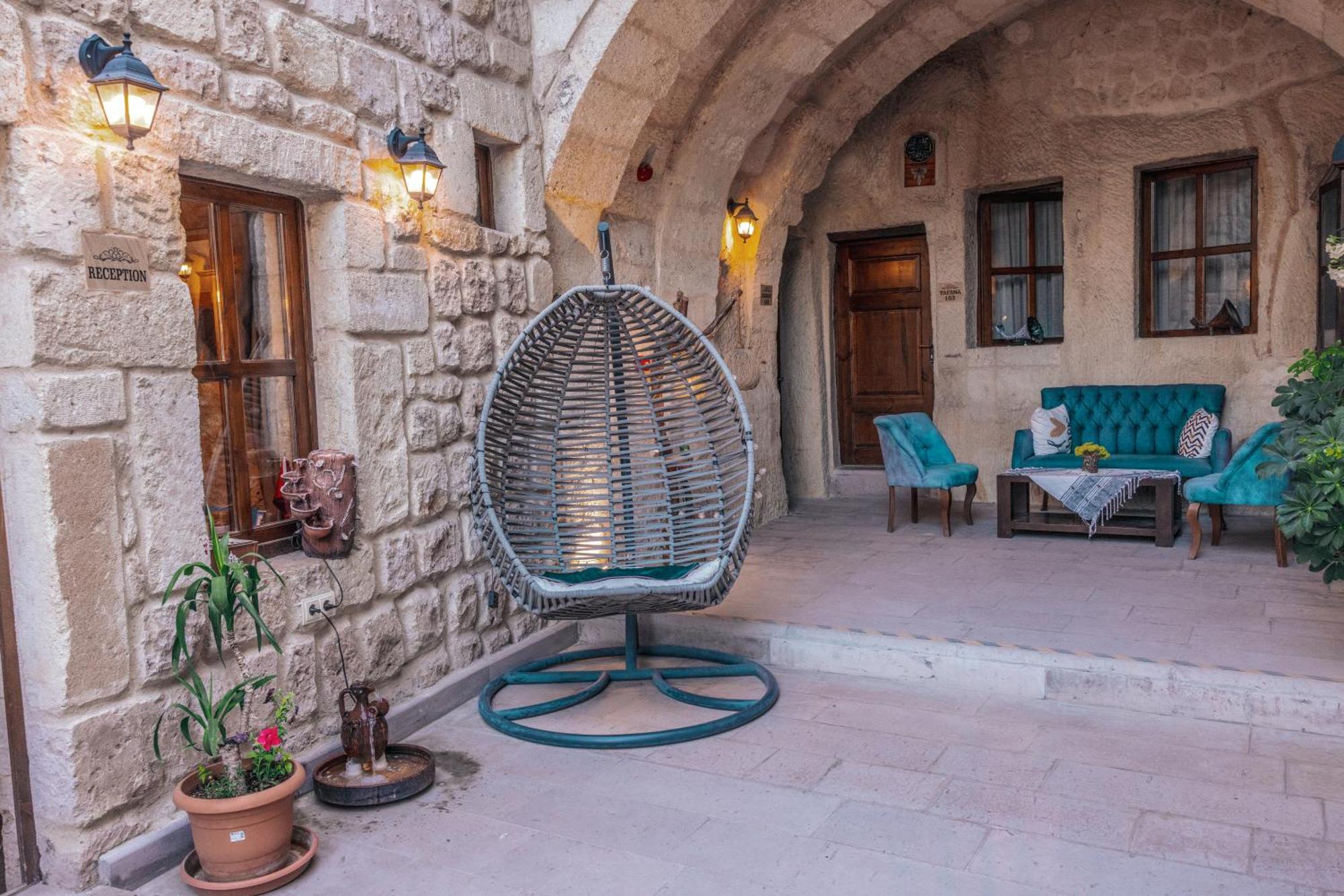 Tafana Cave & Stone Lodge Ürgüp Ngoại thất bức ảnh